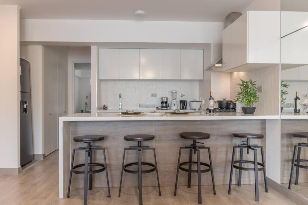 Apartamento De Estreno En Miraflores Gym/Piscina 利马 外观 照片